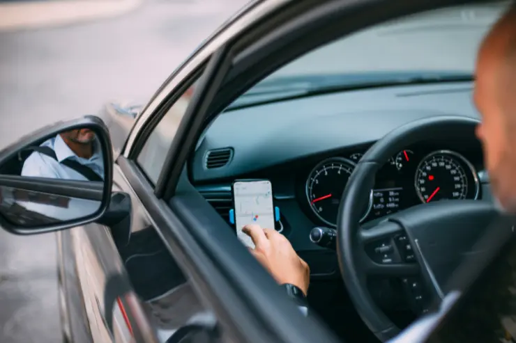 coche con maps para la ciudad